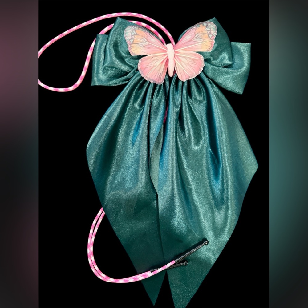 Dark Green Butterfly "BOWlo"